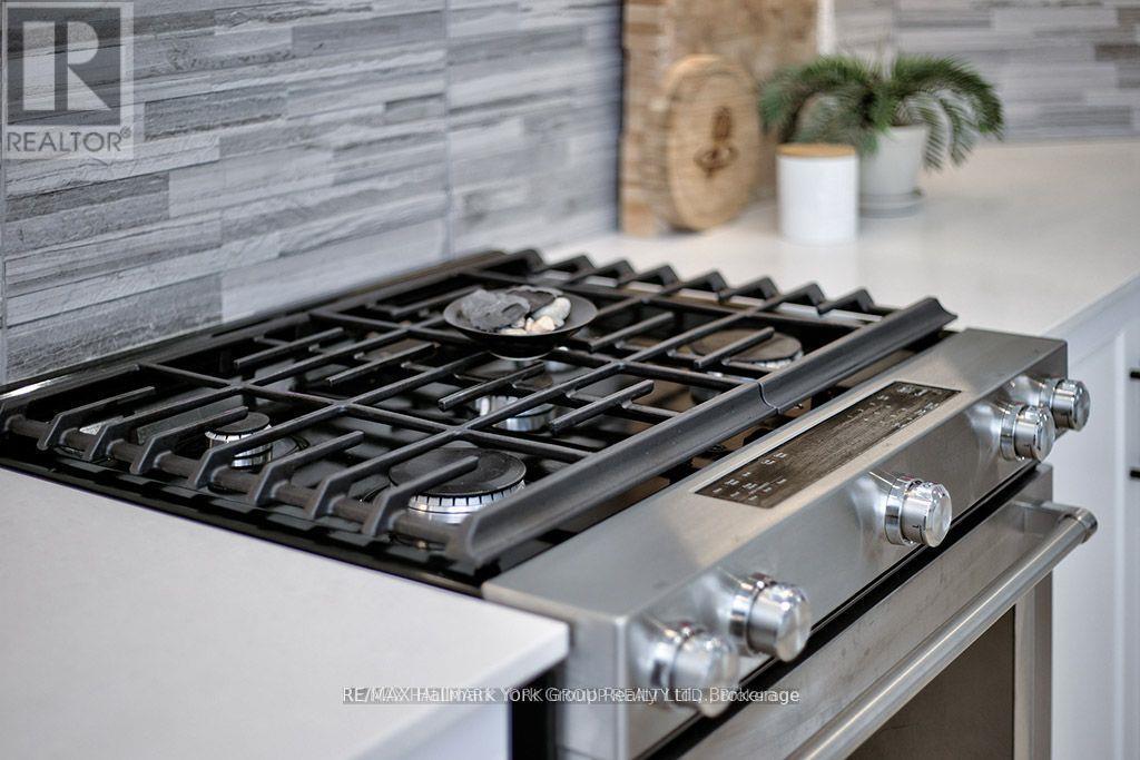 101 Clippers Lane, Blue Mountains, Ontario  N0H 2P0 - Photo 15 - X12787420