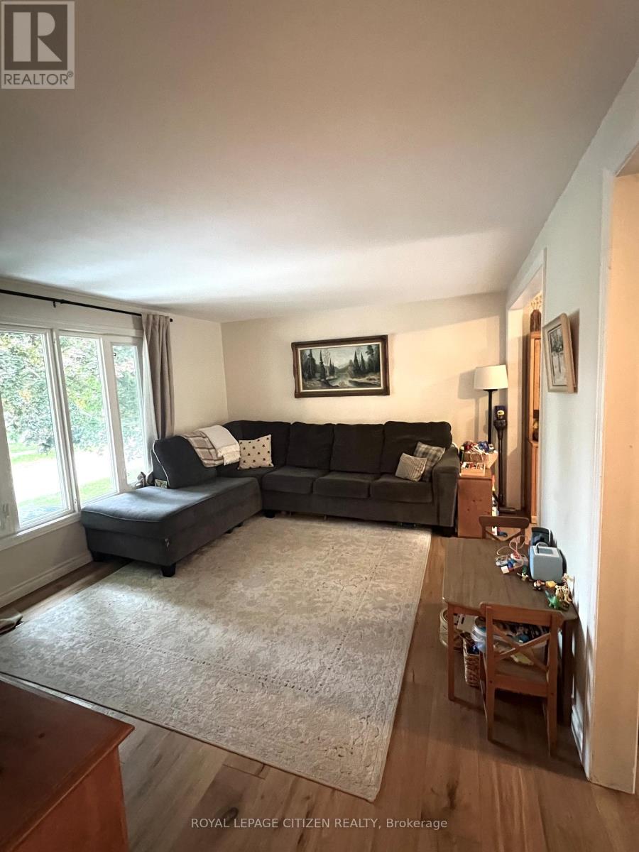 82 Steffler Drive, Guelph, Ontario  N1G 3J9 - Photo 12 - X12787222