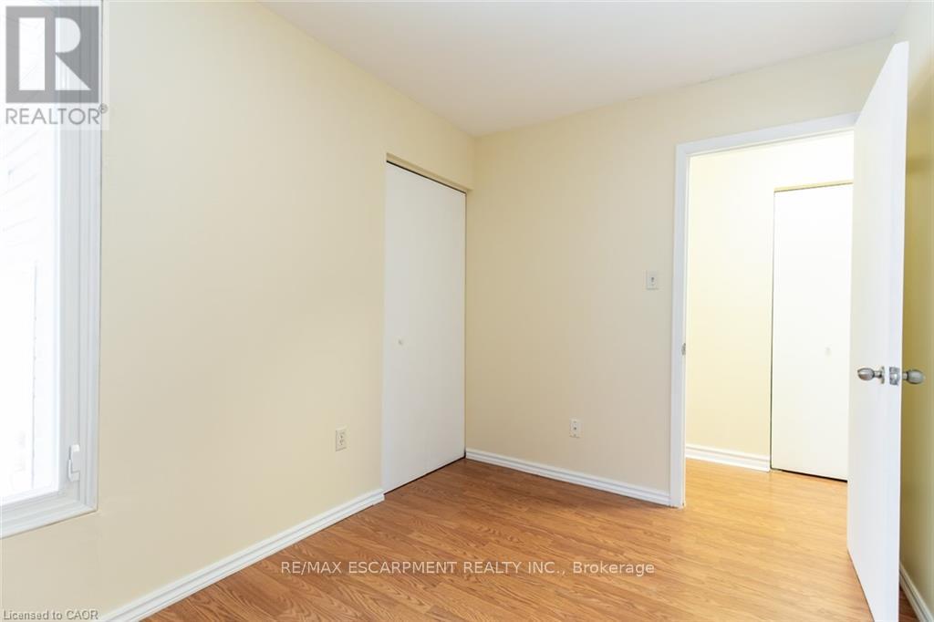 1 - 16 Garrow Drive, Hamilton, Ontario  L9C 6G9 - Photo 8 - X12787260