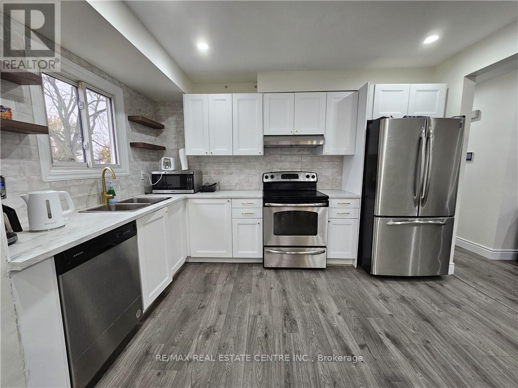 Upper - 6 Patience Crescent, London South, Ontario  N6E 2K9 - Photo 18 - X12787272