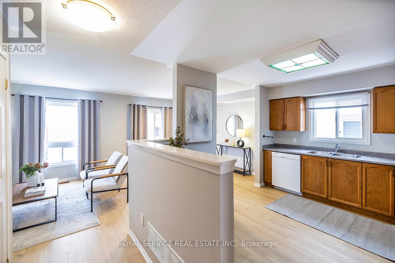 19 Brooking Street, Clarington, Ontario  L1C 5J3 - Photo 7 - E12787342