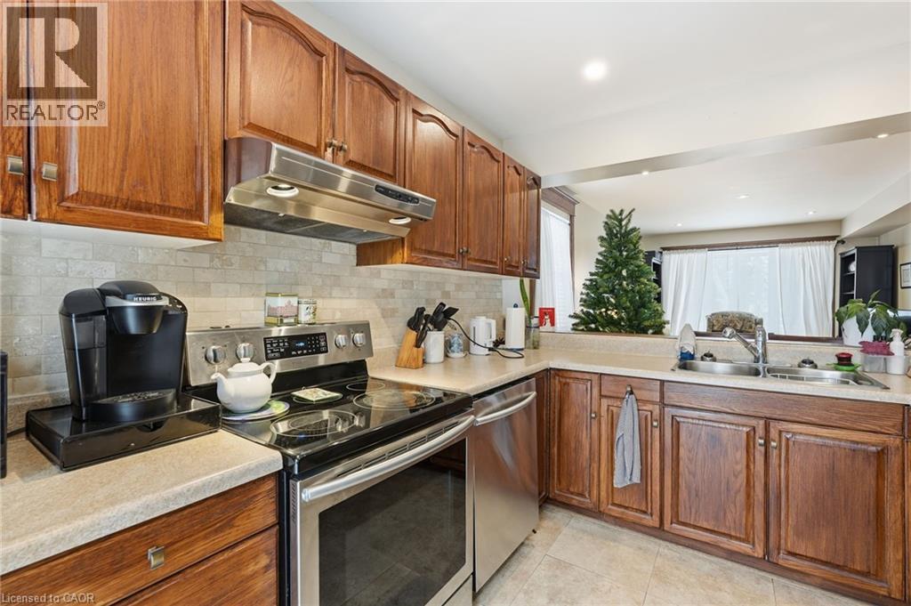 17 Mill Street, Milton, Ontario  L9T 1R7 - Photo 8 - 40793958