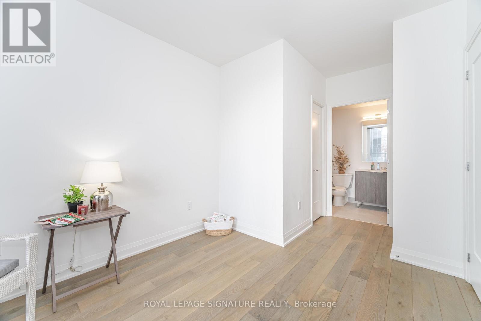 109 - 293 The Kingsway, Toronto, Ontario  M9A 0E8 - Photo 15 - W12604000