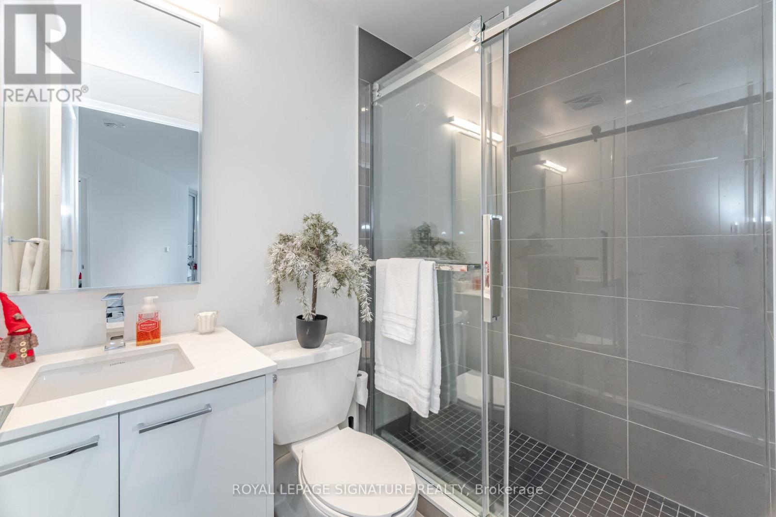 109 - 293 The Kingsway, Toronto, Ontario  M9A 0E8 - Photo 20 - W12604000