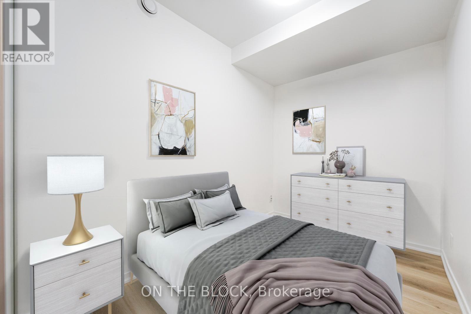 302 - 38 Joe Shuster Way, Toronto, Ontario  M6K 0A5 - Photo 3 - W12783868