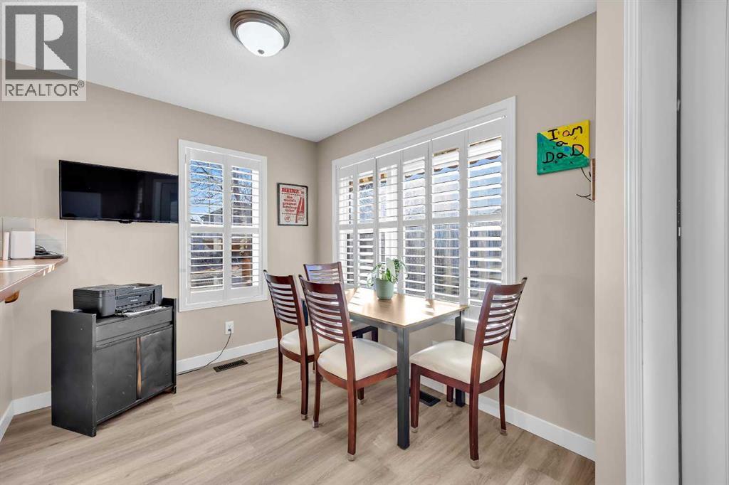 71 Eversyde Heath Sw, Calgary, Alberta  T2Y 4P8 - Photo 12 - A2285086