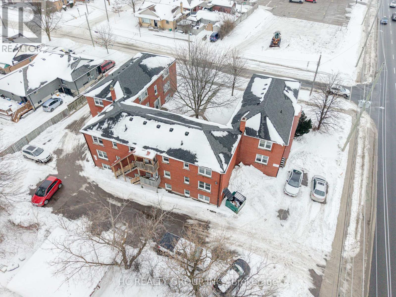 10-14 Rosedale Avenue, Kitchener, Ontario  N2H 1J3 - Photo 6 - X12787102