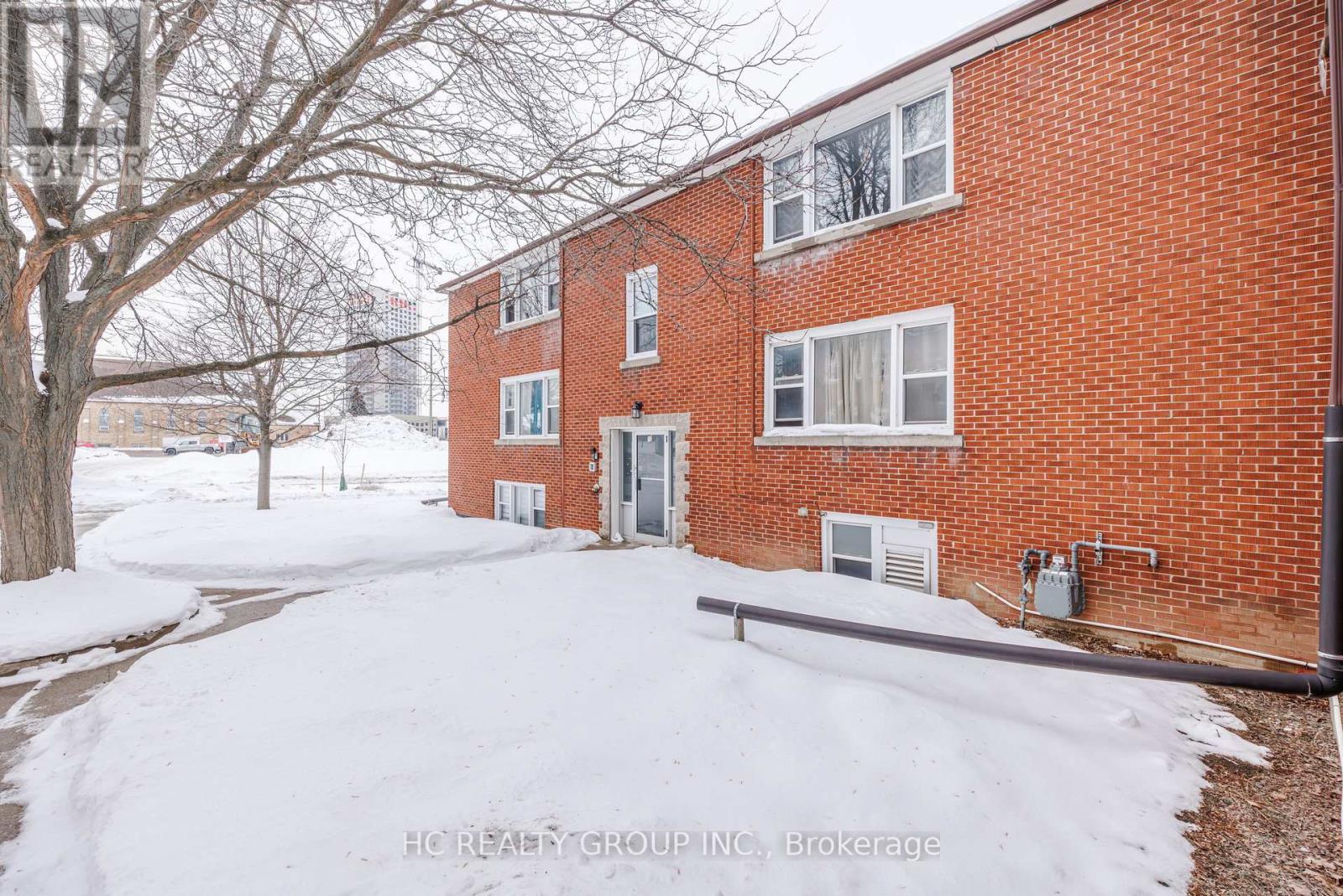 10-14 Rosedale Avenue, Kitchener, Ontario  N2H 1J3 - Photo 19 - X12787102