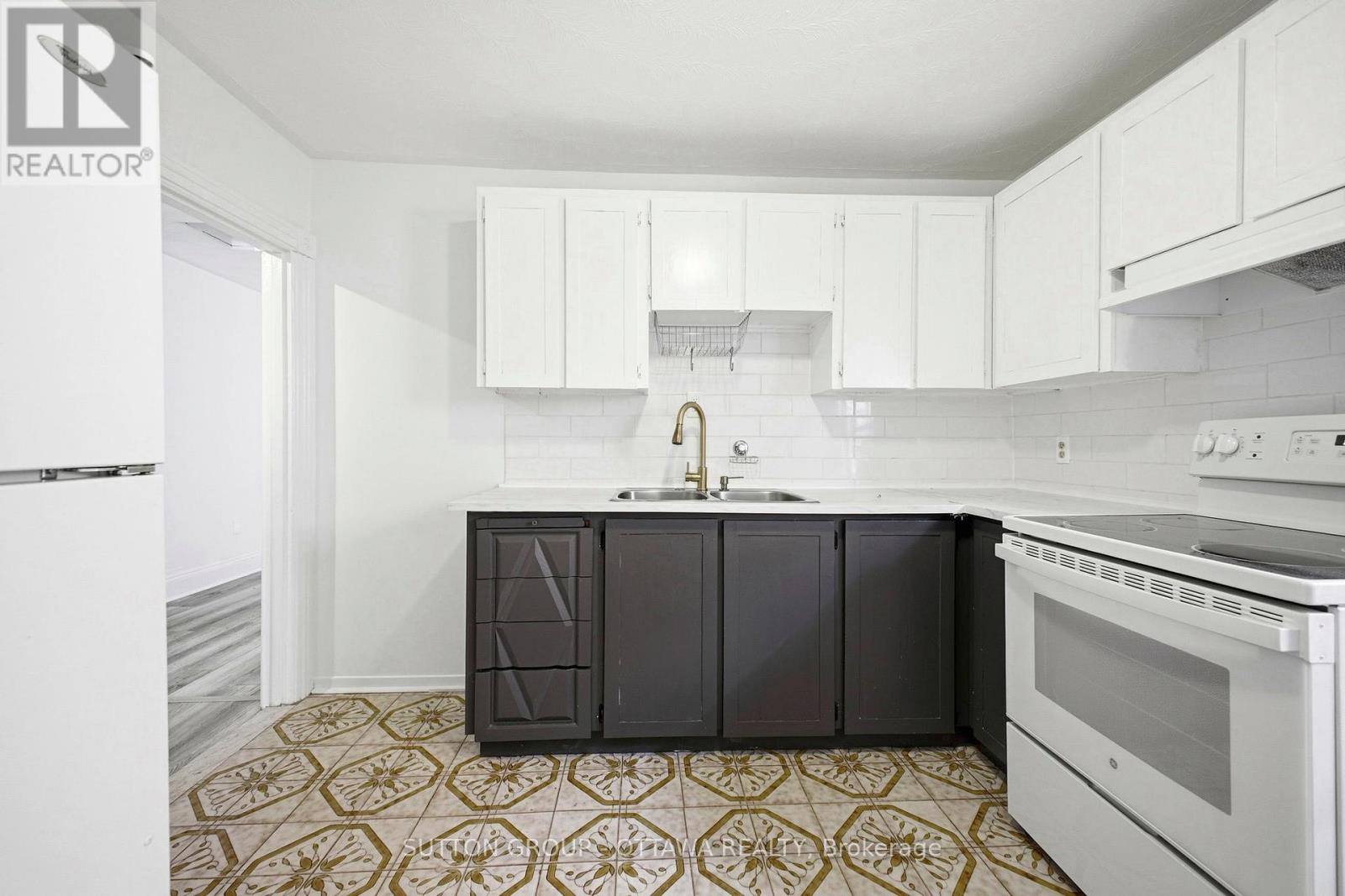 2 - 244 Rochester Street, Ottawa, Ontario  K1R 7N1 - Photo 13 - X12787392