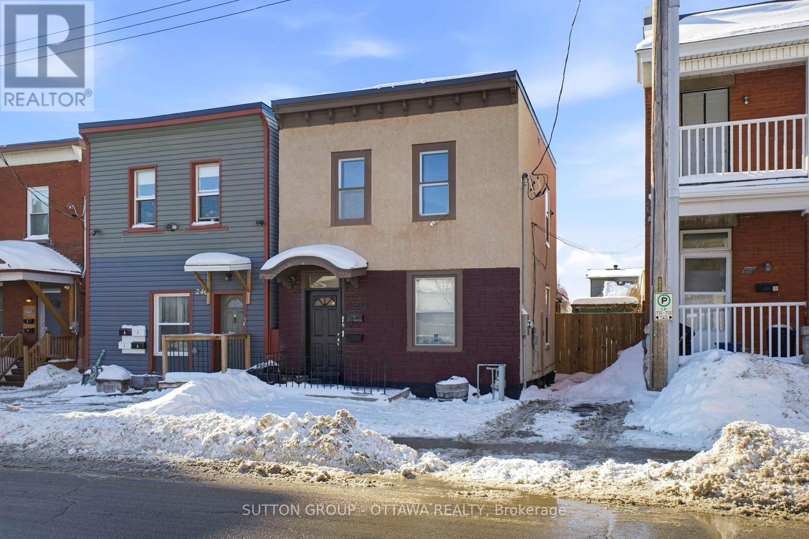2 - 244 Rochester Street, Ottawa, Ontario  K1R 7N1 - Photo 2 - X12787392