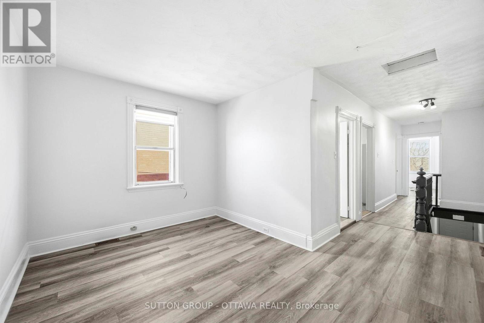 2 - 244 Rochester Street, Ottawa, Ontario  K1R 7N1 - Photo 6 - X12787392