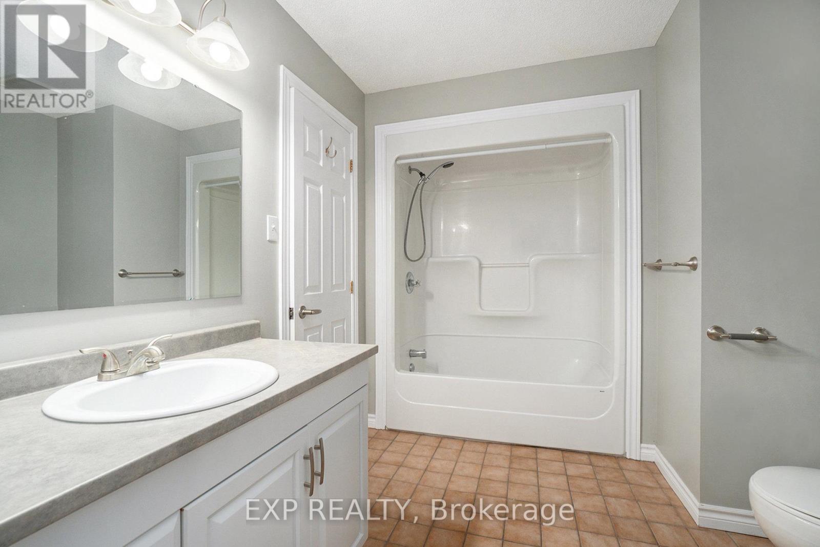 67 Lafleche Boulevard, Casselman, Ontario  K0A 1M0 - Photo 17 - X12787416