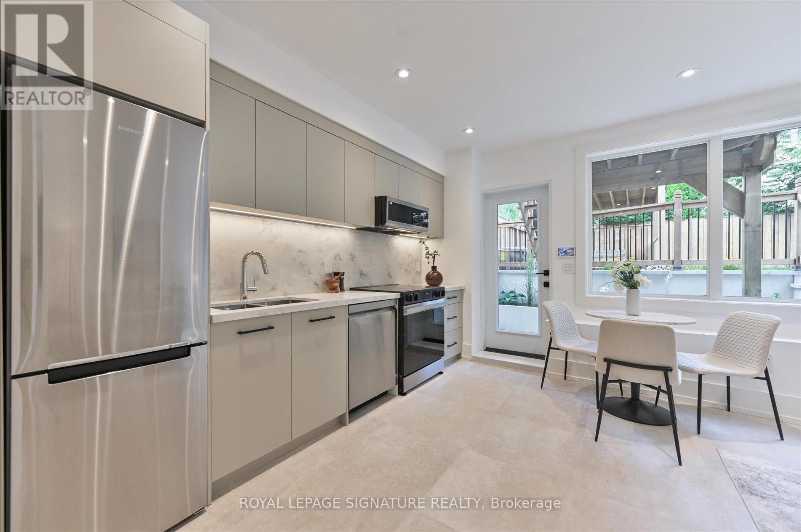 24 Elmsdale Road, Toronto, Ontario  M4J 3M4 - Photo 32 - E12710428