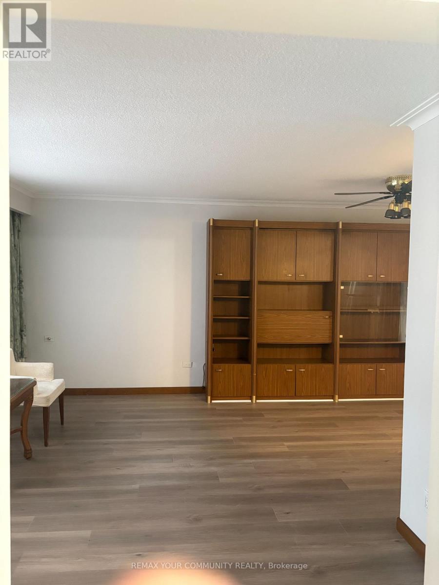 50 Araman Drive, Toronto, Ontario  M1T 2P6 - Photo 3 - E12786320