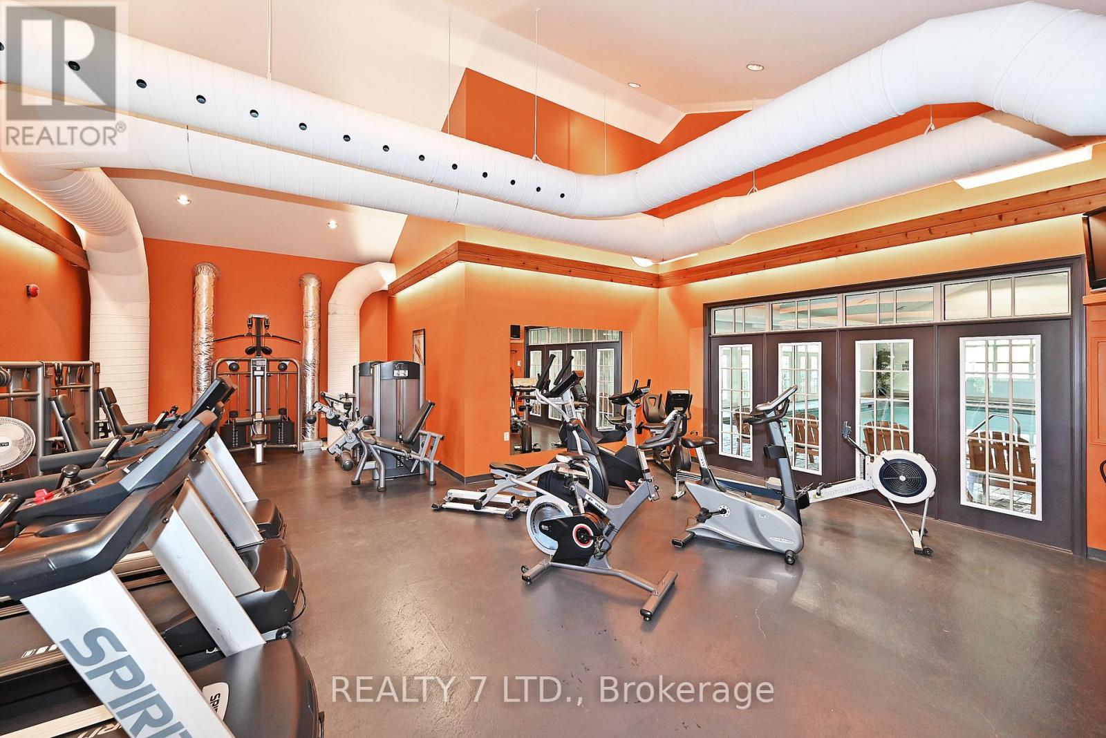 566 Old Course Trail, Welland, Ontario  L3B 6G8 - Photo 47 - X12510474