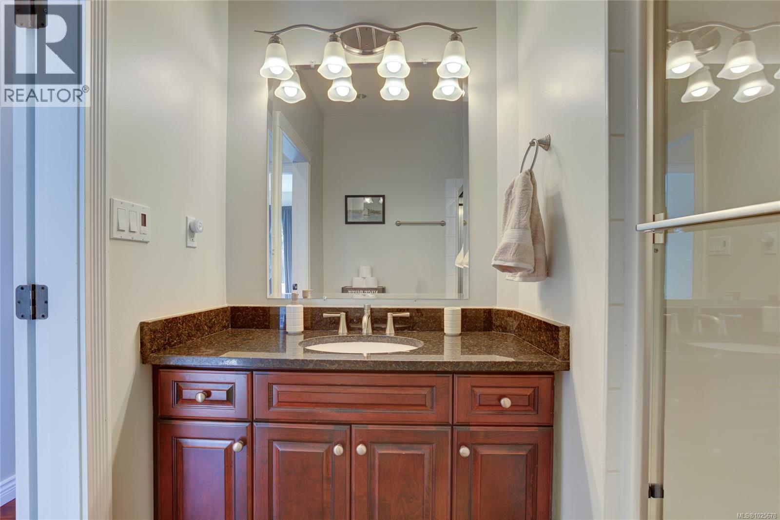 6263 Selkirk Terr, Duncan, British Columbia  V9L 0A6 - Photo 33 - 1025678