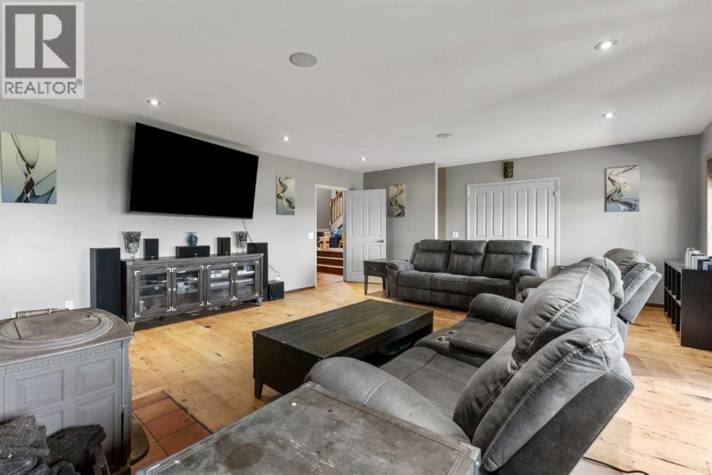 200, 32075 402 Avenue W, Rural Foothills County, Alberta  T1S 6A6 - Photo 15 - A2277731