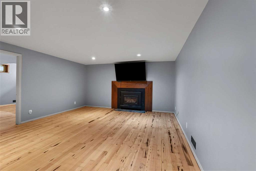 200, 32075 402 Avenue W, Rural Foothills County, Alberta  T1S 6A6 - Photo 35 - A2277731