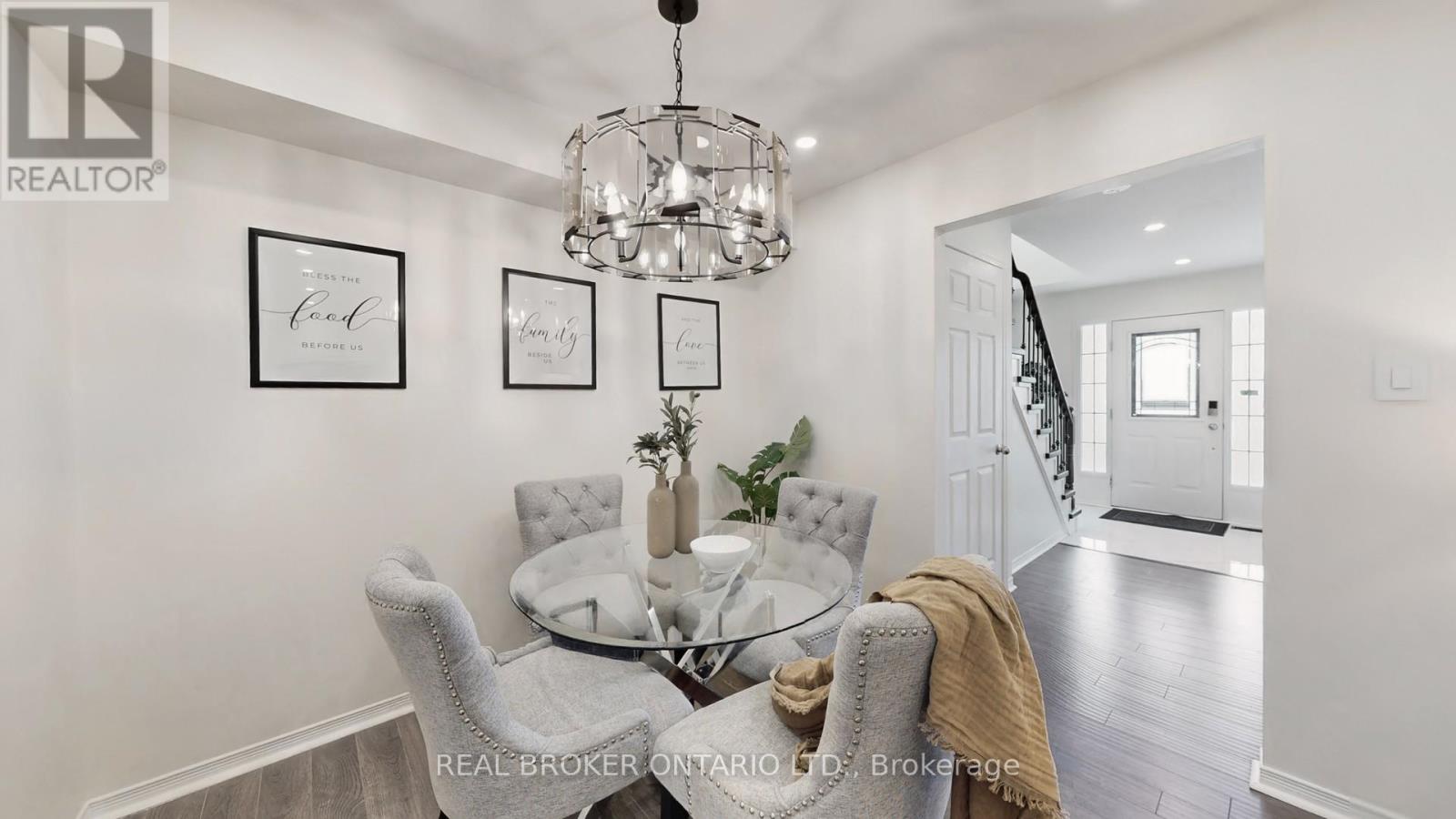 16 Wade Square, Clarington, Ontario  L1E 3E5 - Photo 10 - E12787326