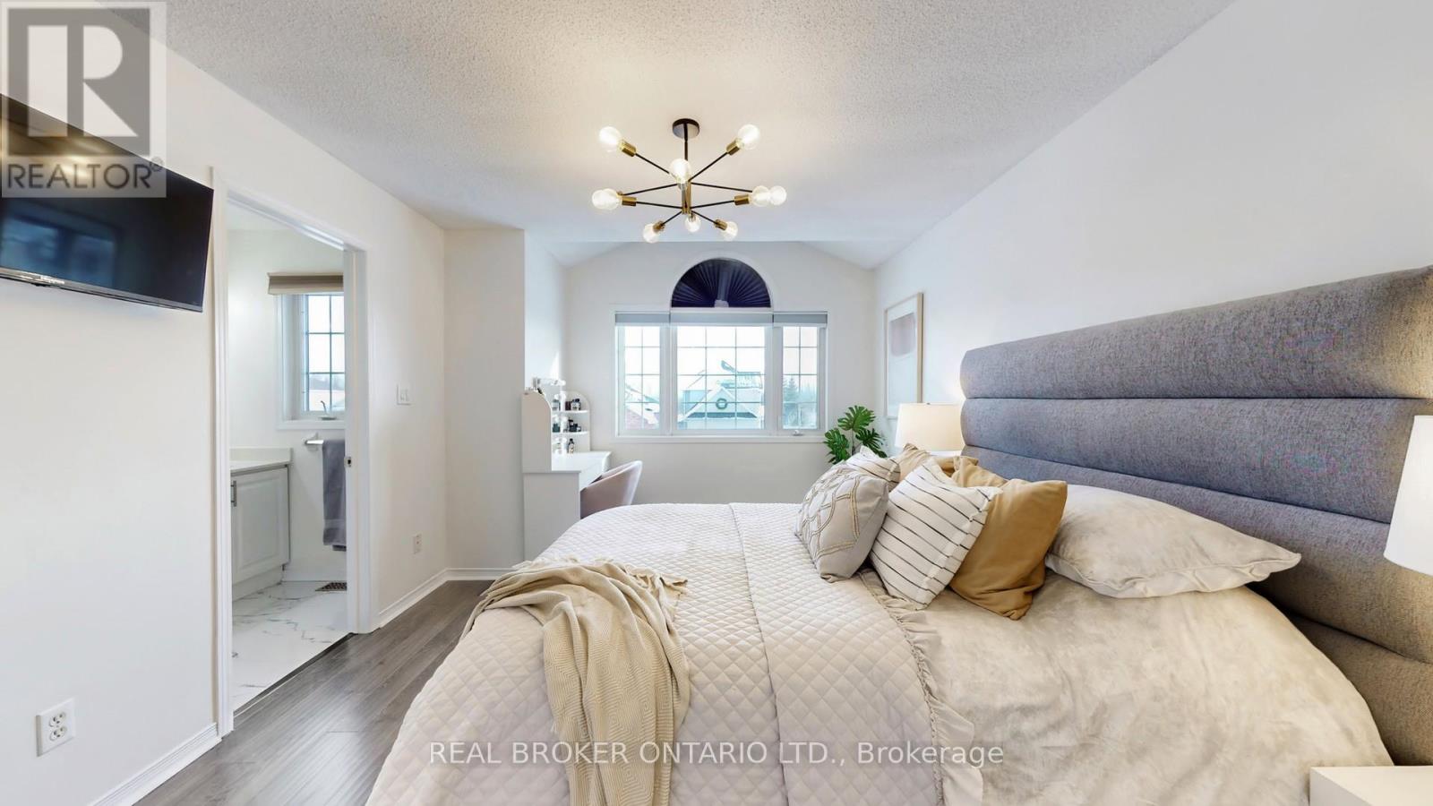 16 Wade Square, Clarington, Ontario  L1E 3E5 - Photo 27 - E12787326