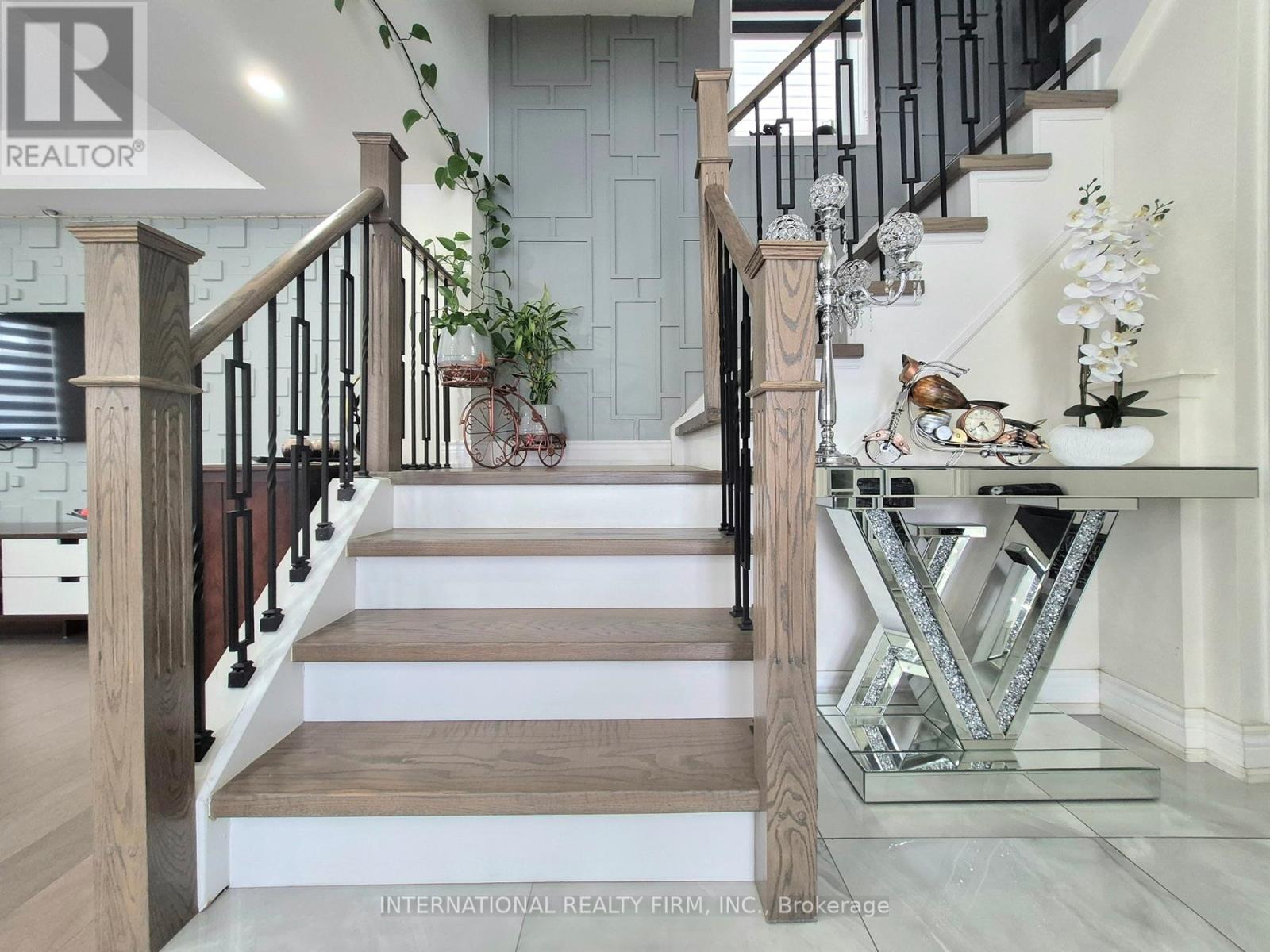 1 Devineridge Avenue, Ajax, Ontario  L1Z 0T3 - Photo 10 - E12787332