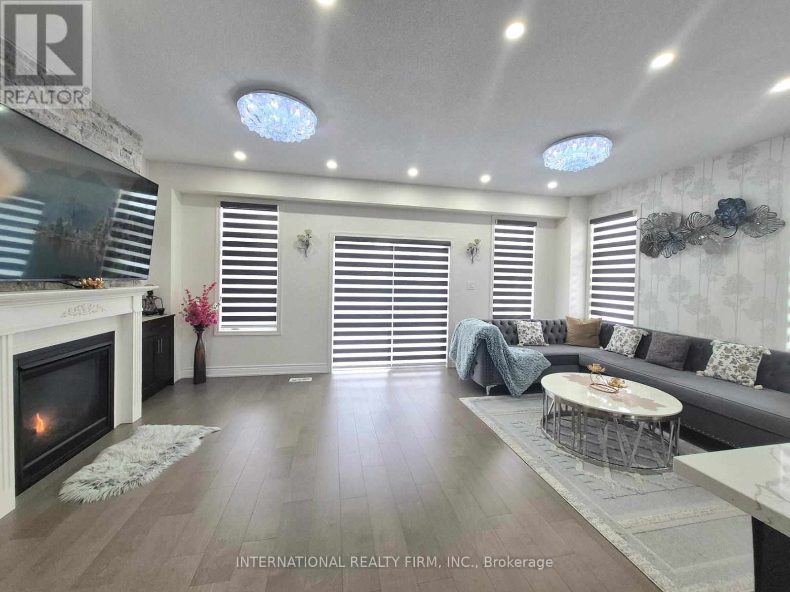 1 Devineridge Avenue, Ajax, Ontario  L1Z 0T3 - Photo 12 - E12787332