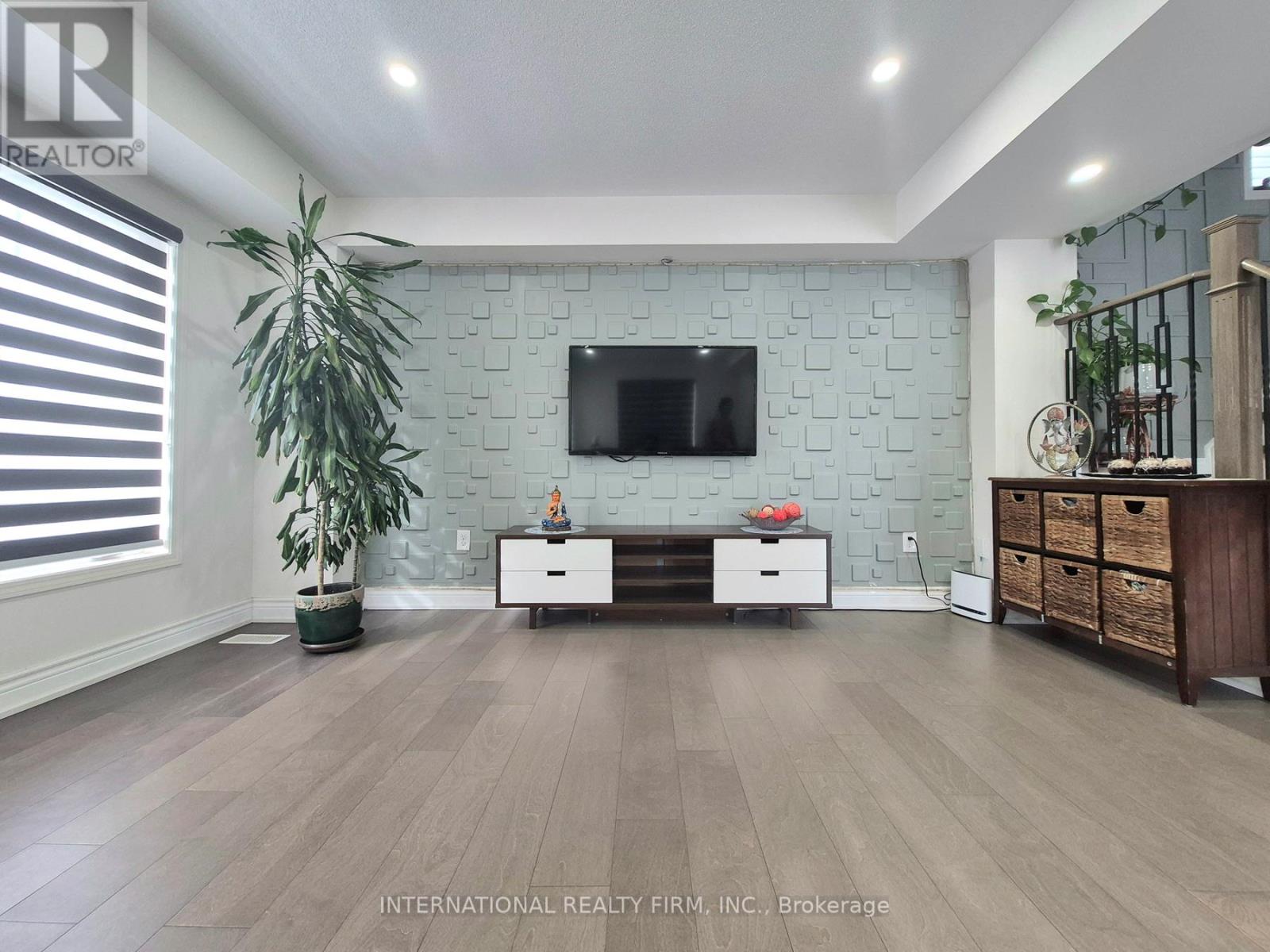 1 Devineridge Avenue, Ajax, Ontario  L1Z 0T3 - Photo 7 - E12787332