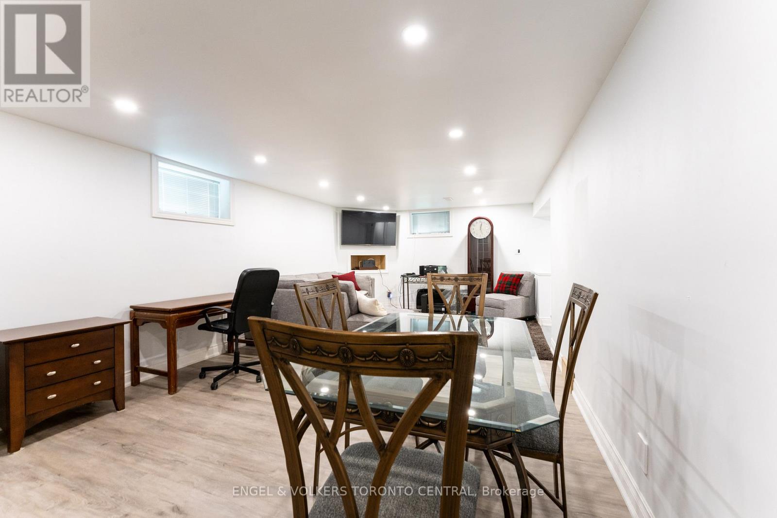 Bsmt - 767 Phillip Murray Drive, Oshawa, Ontario  L1J 1J2 - Photo 4 - E12787352