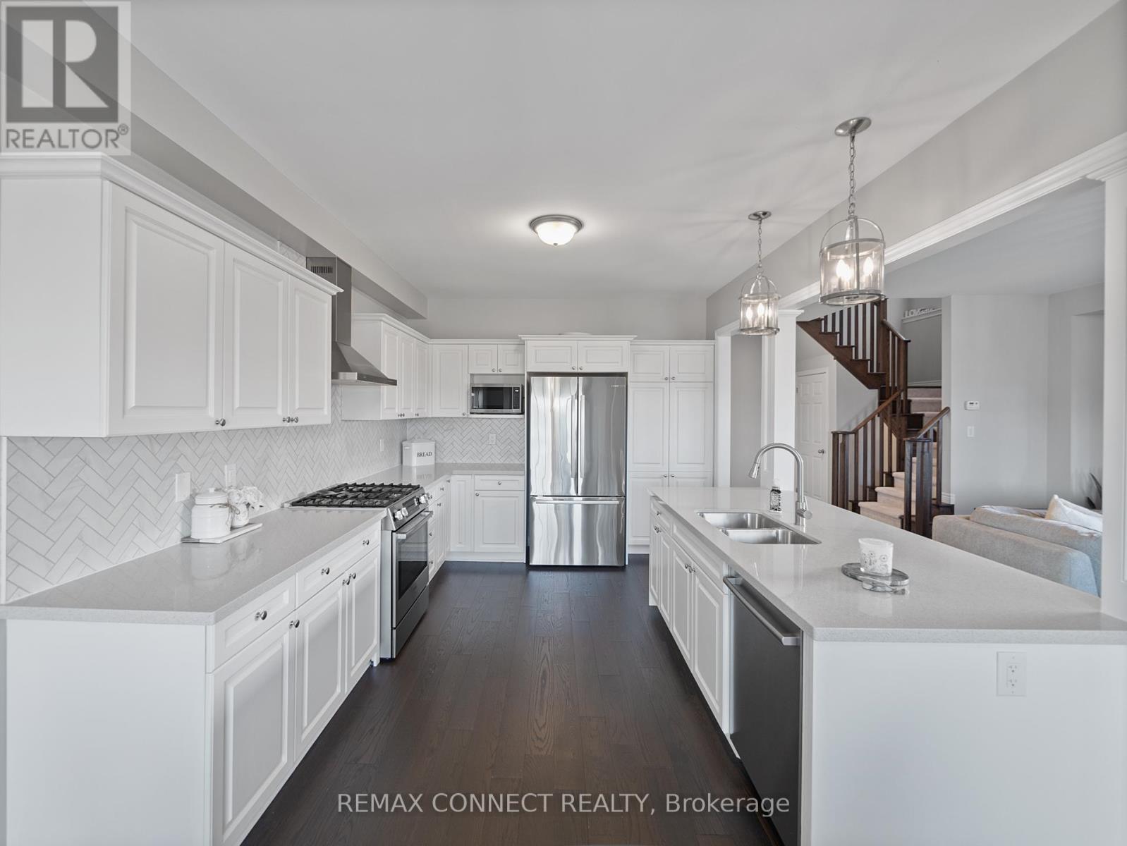 63 Jevons Drive, Ajax, Ontario  L1Z 0T6 - Photo 12 - E12787382