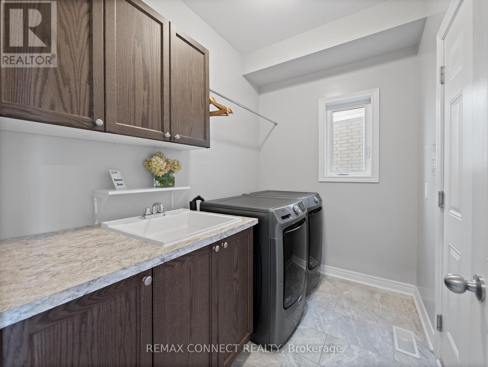 63 Jevons Drive, Ajax, Ontario  L1Z 0T6 - Photo 13 - E12787382