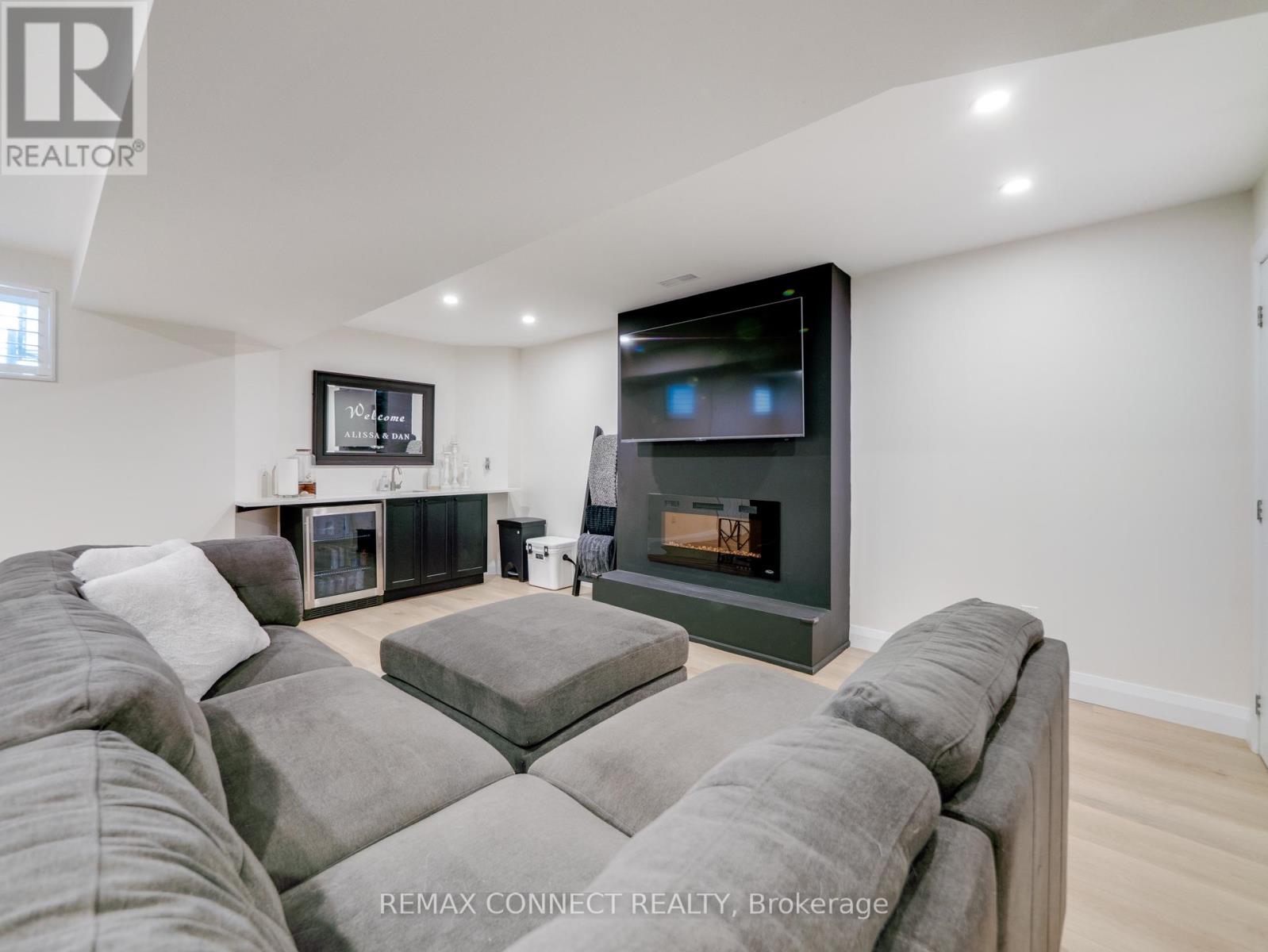 63 Jevons Drive, Ajax, Ontario  L1Z 0T6 - Photo 26 - E12787382