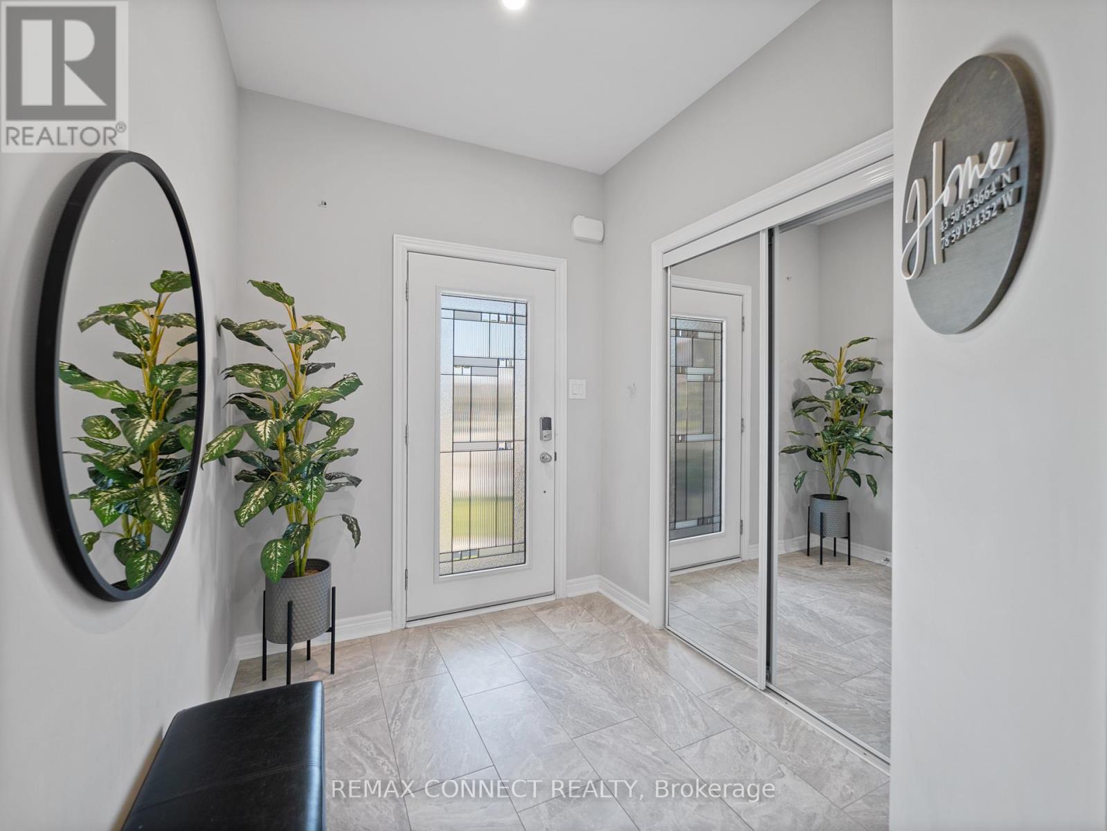 63 Jevons Drive, Ajax, Ontario  L1Z 0T6 - Photo 5 - E12787382