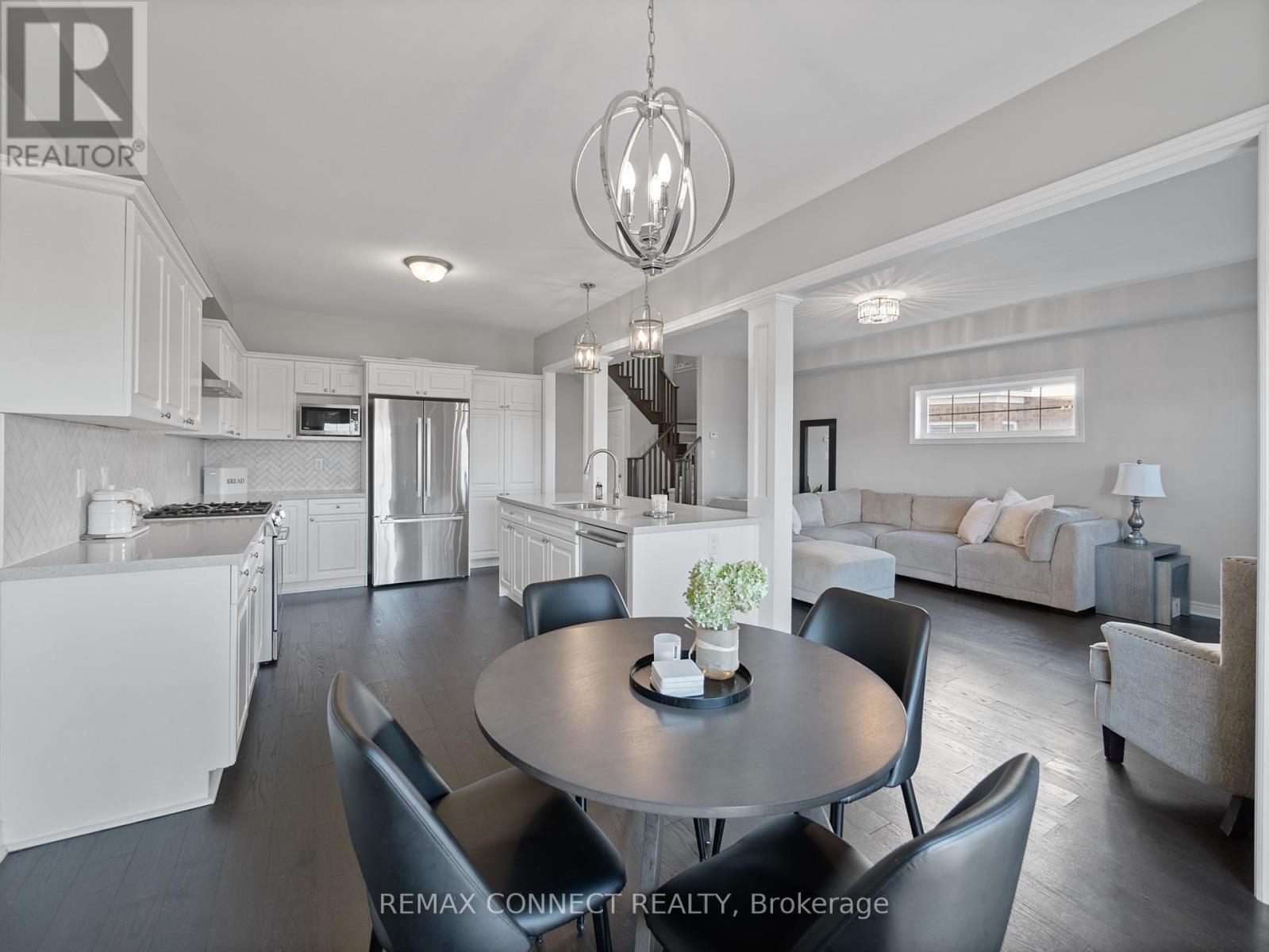 63 Jevons Drive, Ajax, Ontario  L1Z 0T6 - Photo 8 - E12787382