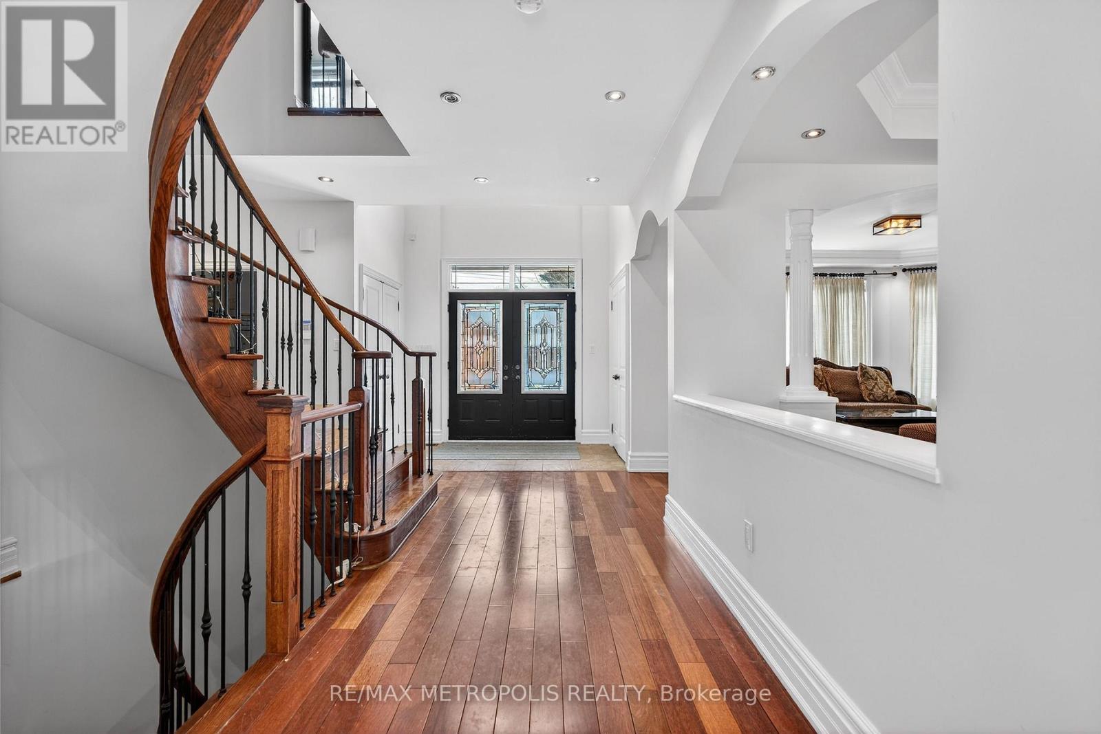 Upper - 44 Flerimac Road, Toronto, Ontario  M1E 4A9 - Photo 2 - E12787384