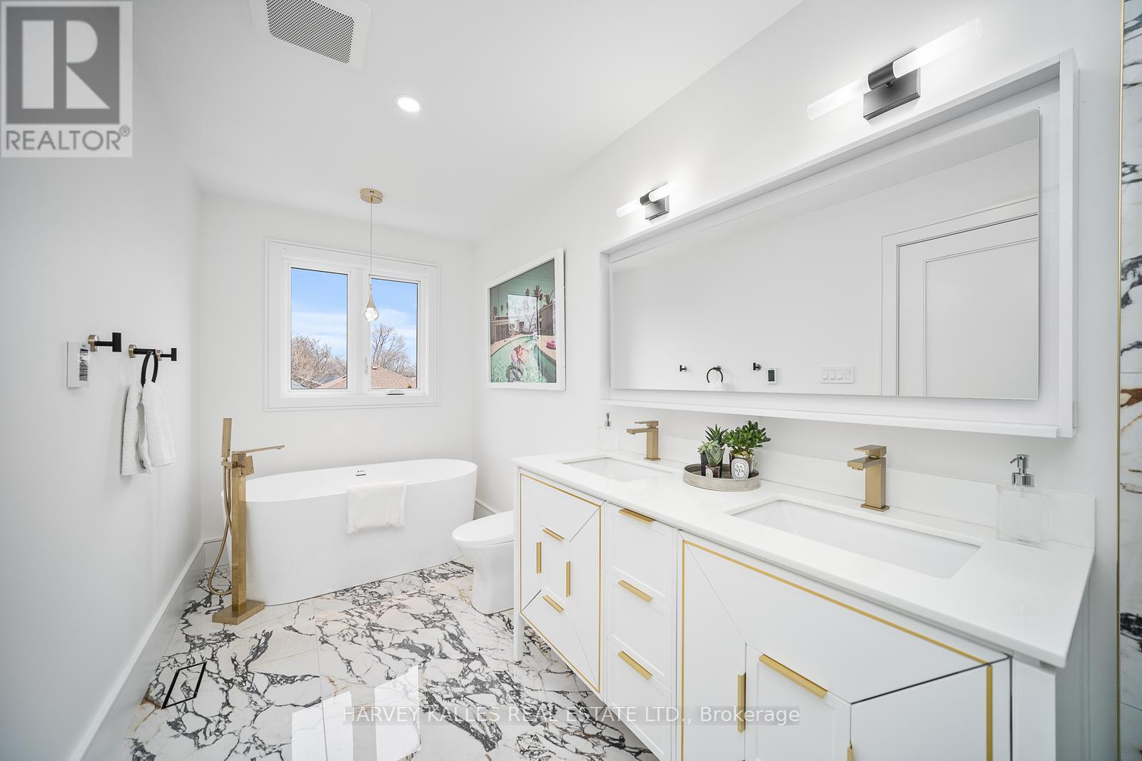 67 Lesmount Avenue, Toronto, Ontario  M4J 3V7 - Photo 20 - E12787454