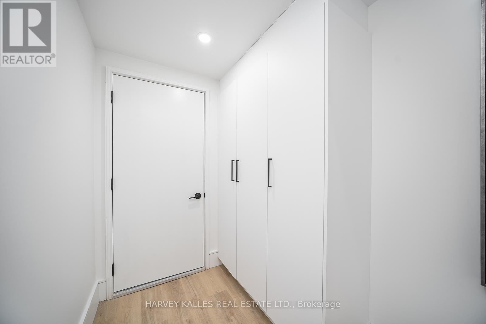 67 Lesmount Avenue, Toronto, Ontario  M4J 3V7 - Photo 37 - E12787454