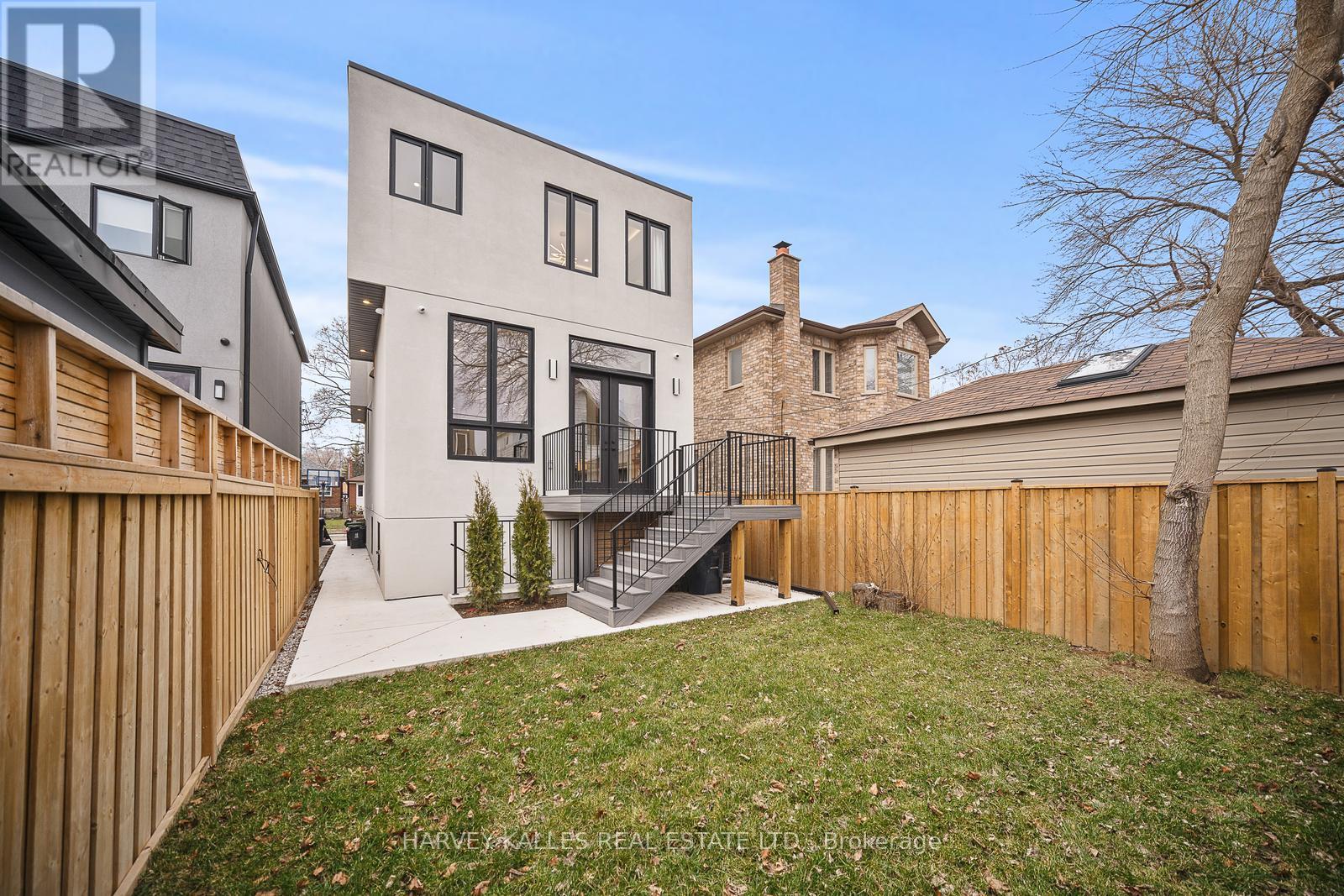 67 Lesmount Avenue, Toronto, Ontario  M4J 3V7 - Photo 38 - E12787454