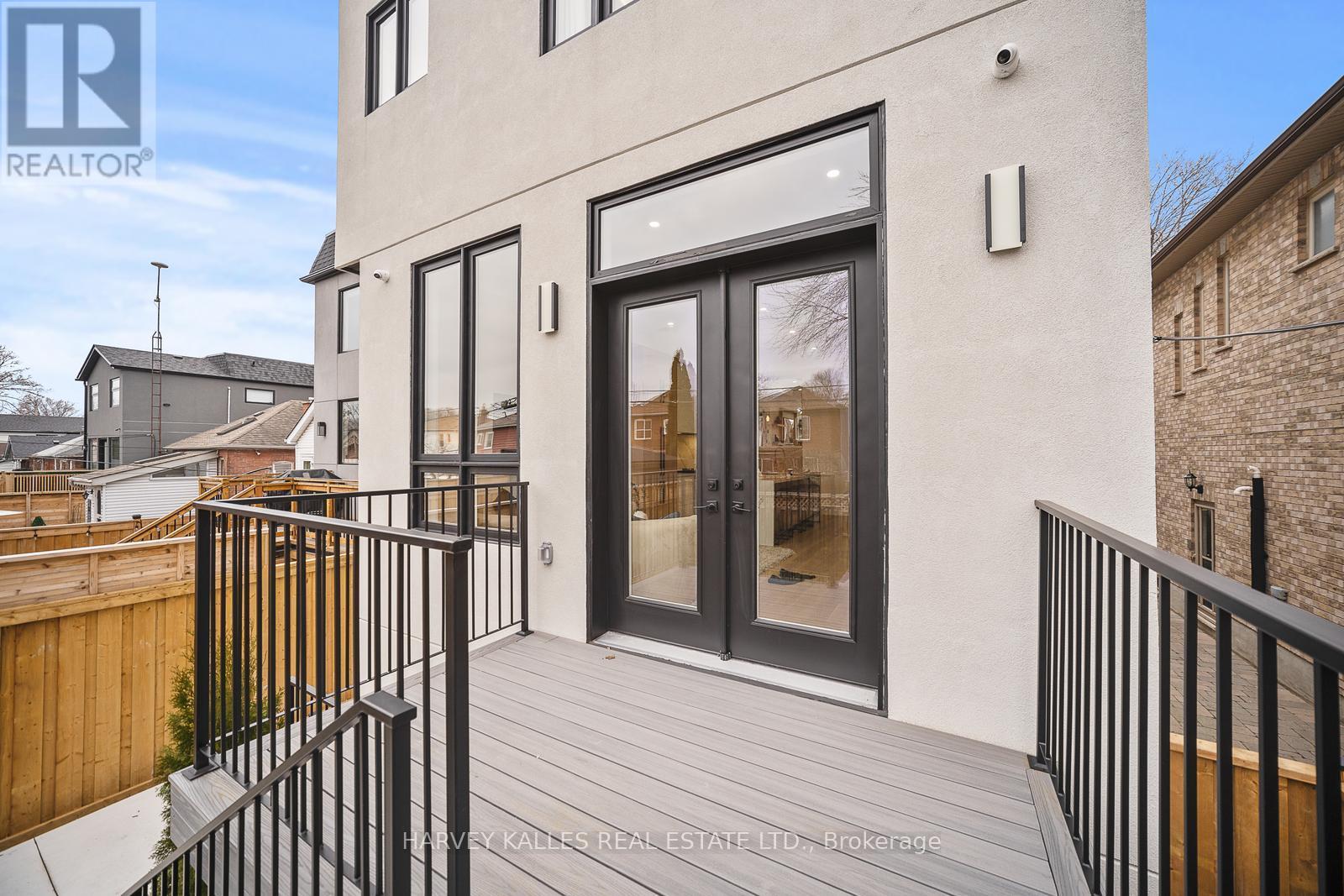 67 Lesmount Avenue, Toronto, Ontario  M4J 3V7 - Photo 40 - E12787454