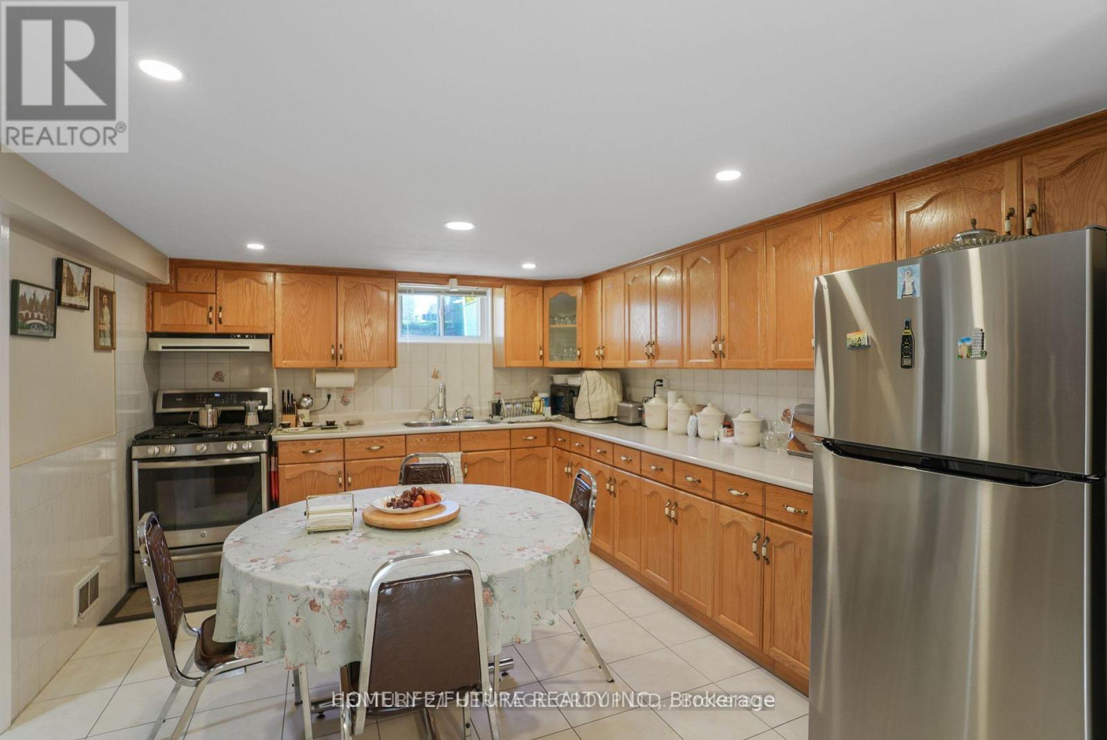 1br Bsmt - 31 Scarden Avenue, Toronto (Tam O'shanter-Sullivan), Ontario  M1T 1V8 - Photo 9 - E12781520