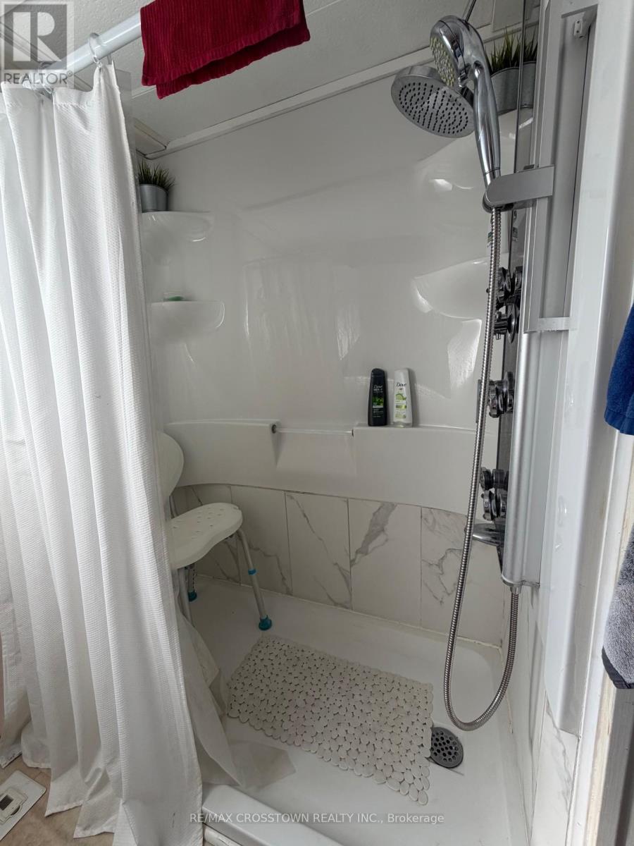 7 Royal Oak Drive, Innisfil (Cookstown), Ontario  L0L 1L0 - Photo 16 - N12758684