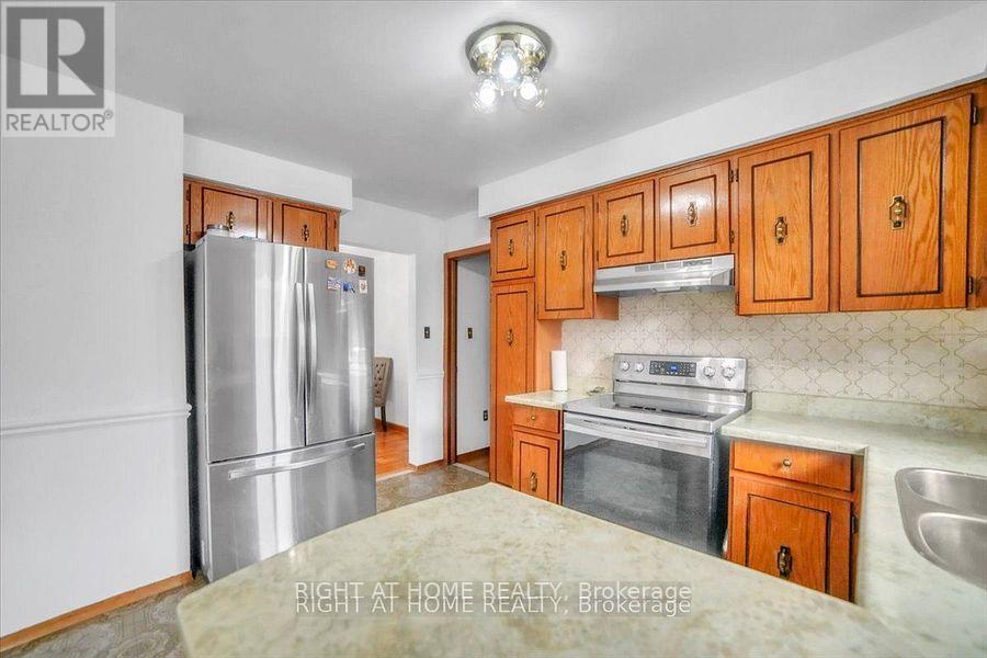 53 Agincourt Road, Vaughan, Ontario L4L 2Z8 - Photo 14 - N12787320