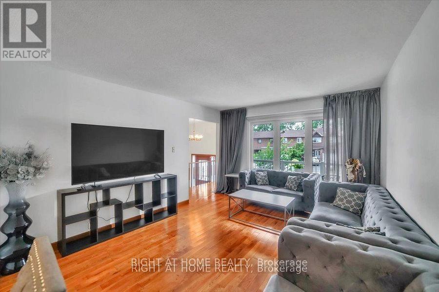 53 Agincourt Road, Vaughan, Ontario L4L 2Z8 - Photo 24 - N12787320