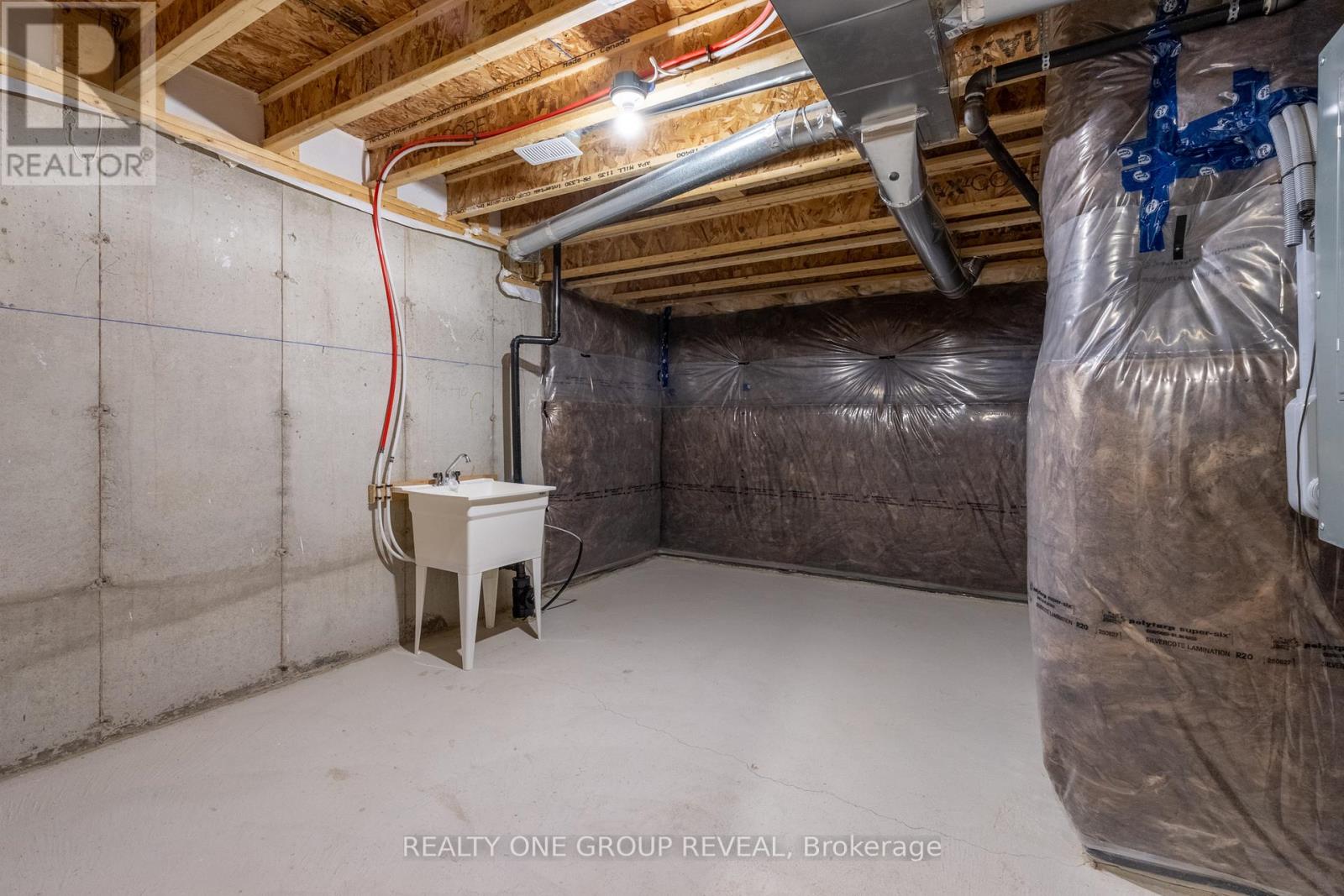 54 Jade Blossom Avenue, Markham, Ontario  L6C 3P7 - Photo 13 - N12787336