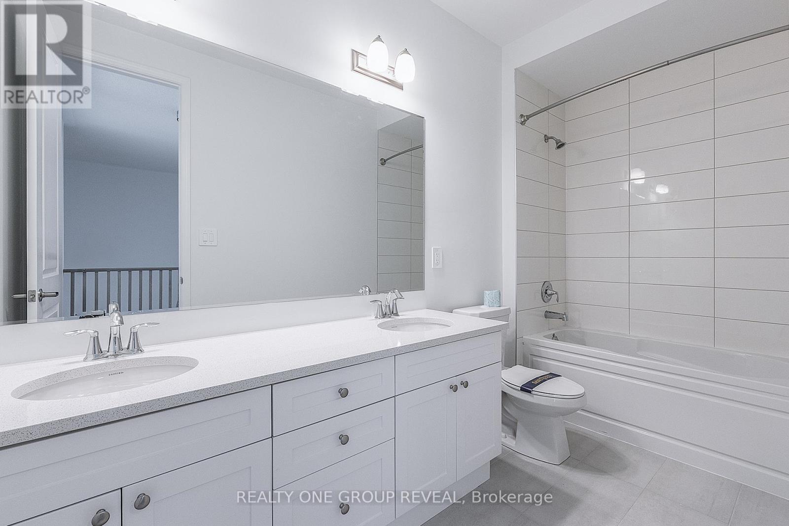 54 Jade Blossom Avenue, Markham, Ontario  L6C 3P7 - Photo 20 - N12787336