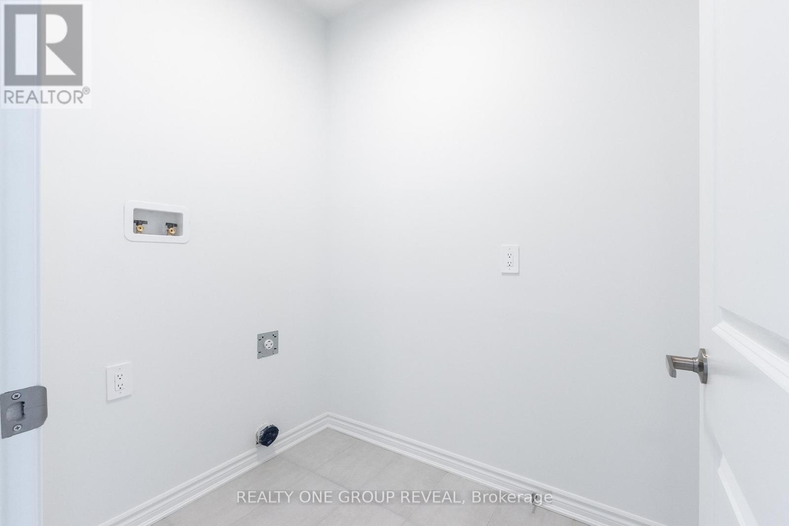 54 Jade Blossom Avenue, Markham, Ontario  L6C 3P7 - Photo 21 - N12787336