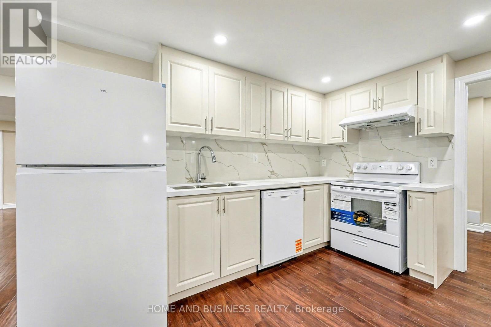 Basment - 19 Goldlist Drive, Richmond Hill, Ontario  L4E 4L1 - Photo 1 - N12787406