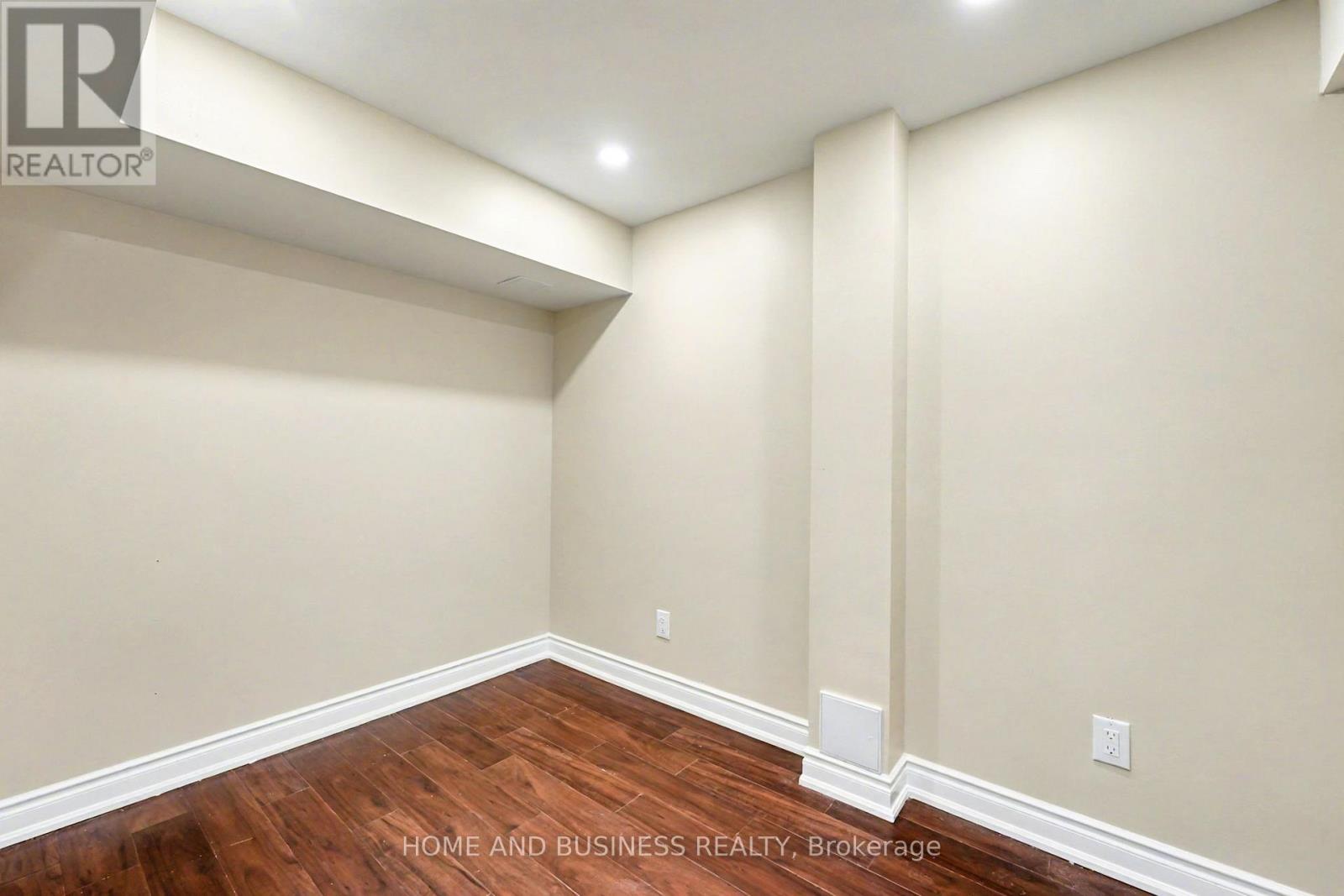 Basment - 19 Goldlist Drive, Richmond Hill, Ontario  L4E 4L1 - Photo 10 - N12787406