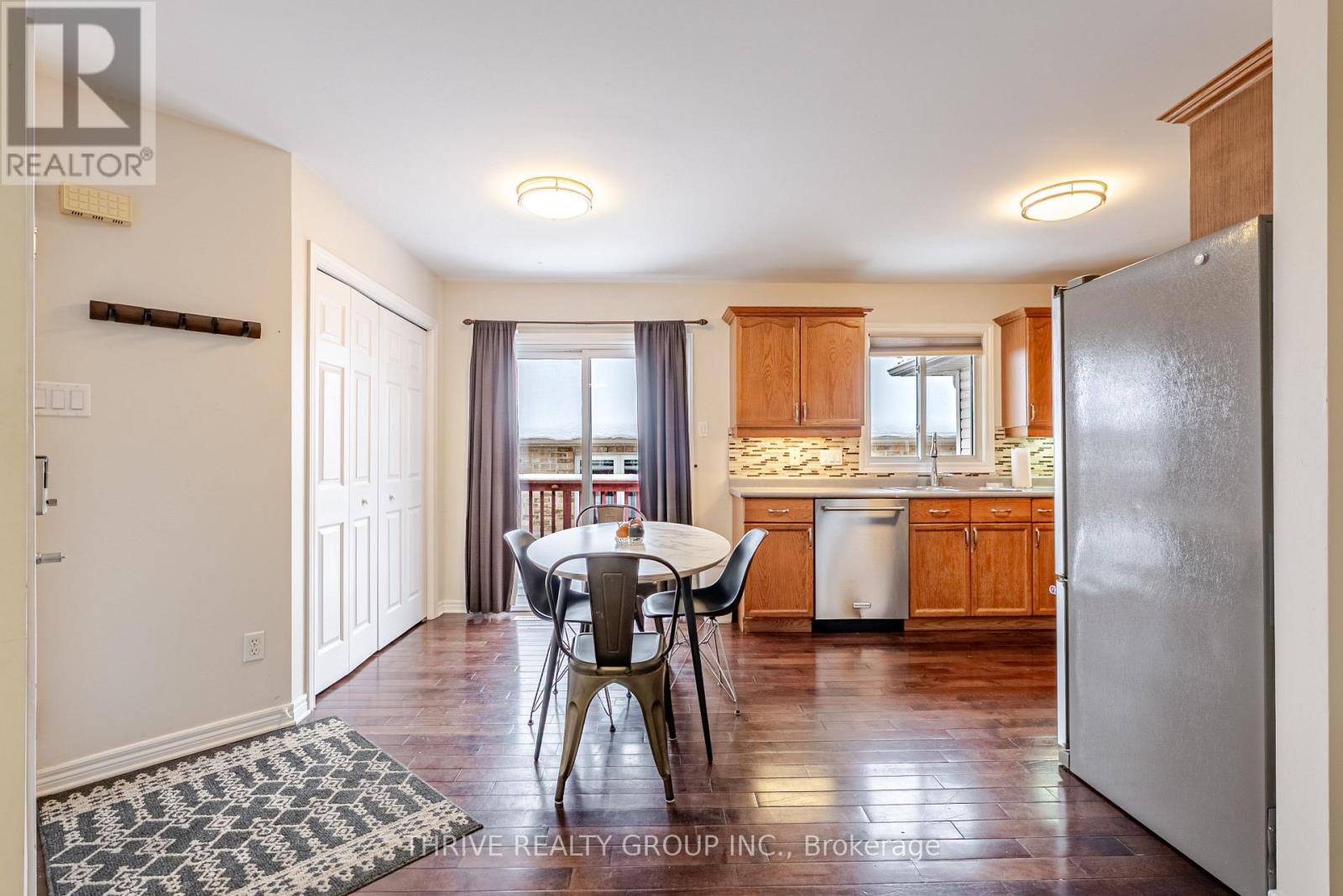 Photo 15 of 43 for 111 Meadowridge Road