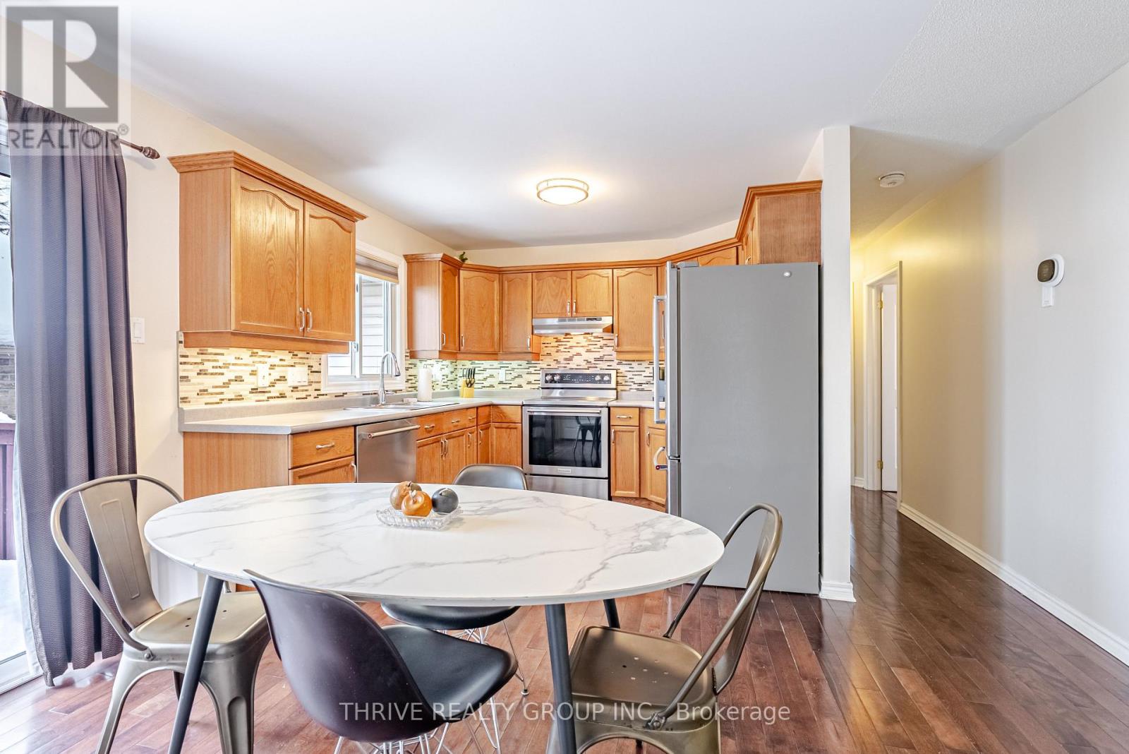 111 Meadowridge Road, London North, Ontario  N6B 5E6 - Photo 17 - X12787174