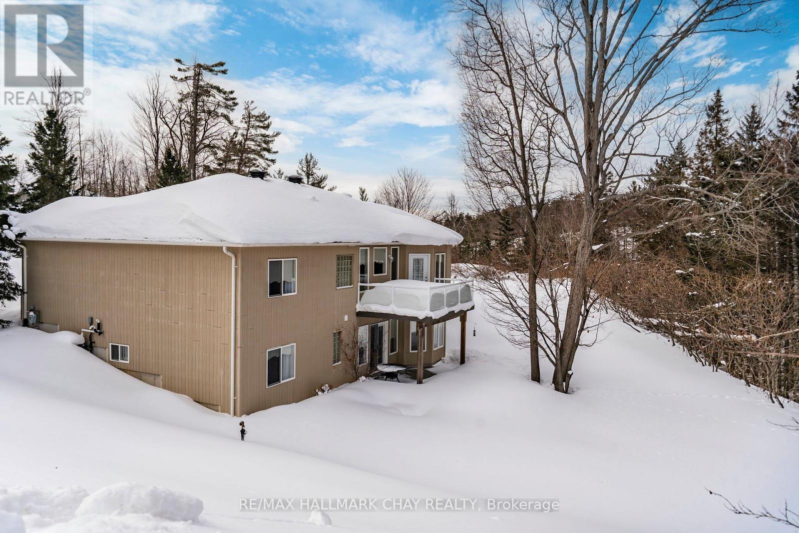 32 Valleycrest Drive, Oro-Medonte, Ontario  L0L 2L0 - Photo 45 - S12787354